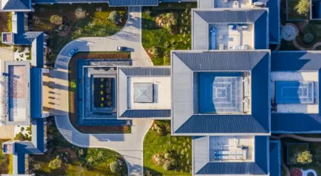 Wyndham Grand Plaza Royale Zhaotong, Boek Hotel Hotels in Zhaotong met parkeren, Parkeren