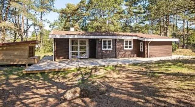 Three-Bedroom Holiday home in Rømø 50, Rezerwuj Apartament Hotele w Sønderjylland z parkingiem, Parking