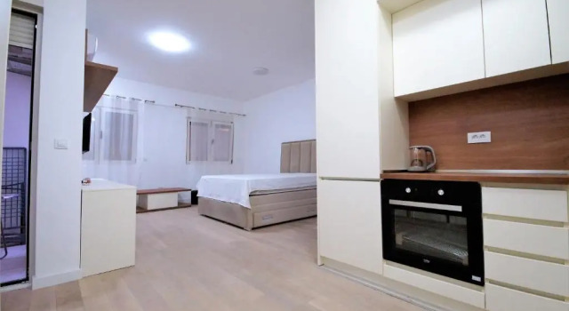 Студия Luxury Korda apartments 011