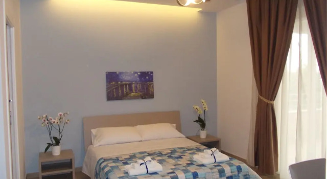 Двухместный номер Standard с балконом и с красивым видом из окна VILLA LAURO LUXURY B&B