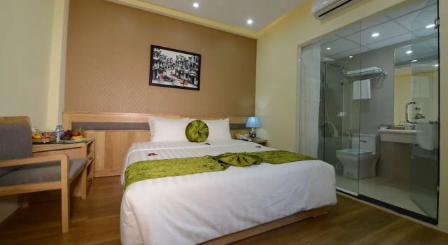 Номер Deluxe Blue Hanoi Inn Hotel
