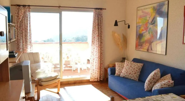 Appartement Le Lavandou, 3 pièces, 6 personnes - FR-1-251-44, Забронировать Апартаменты/квартира Отели Ле-Лаванду с бассейном, Бассейн