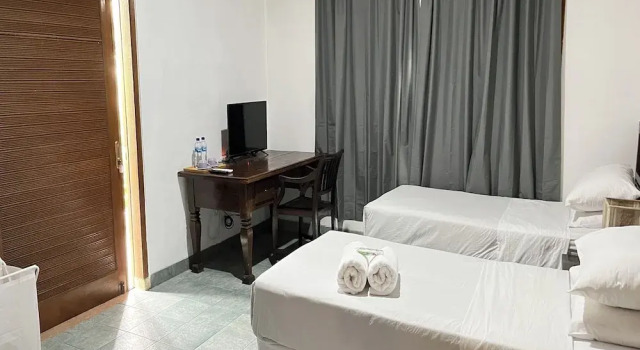 Deluxe Zimmer R Residence Jakarta