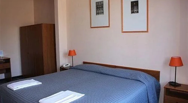 Albergo Losanna, Забронировать Отель Флоренция Тоскана, рядом с Дом Буонаротти