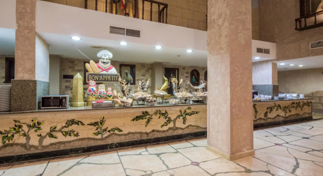 Sunny Days El Palacio Resort & Spa