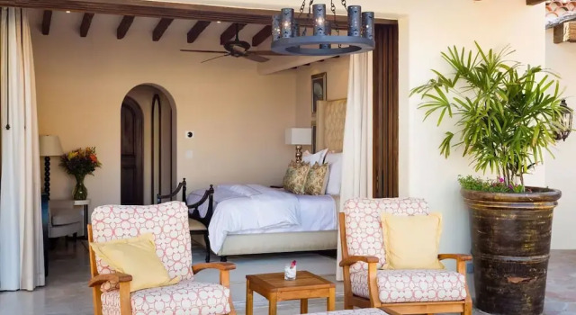 Beautiful Holiday Villa in a Prime Location in Cabo San Lucas 1007, Забронировать Вилла Отели Южной Нижней Калифорнии с парковкой, Парковка