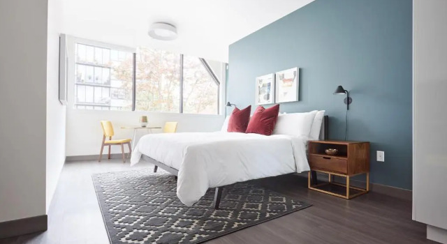 Номер Standard Revival English Bay, Vancouver