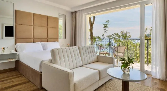 Villas Junior Suite with sea view Iberostar Selection Montenegro
