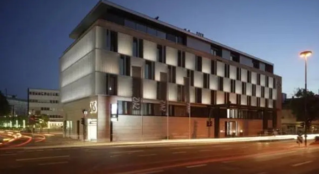 Люкс Premier SAKS Urban Design Hotel Kaiserslautern