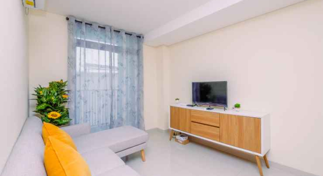 Homey and Fully Furnished 1BR Apartment at Pejaten Park Residence By Travelio, Book Apartment Jakarta Jakarta Province