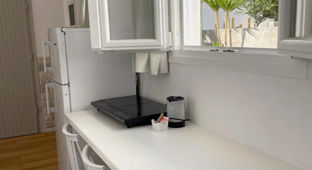Апартаменты Adonis Hotel Studios & Apartments