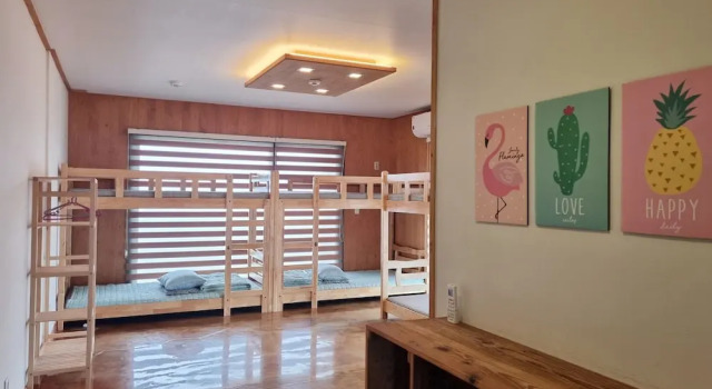 Gonggam Guesthouse, Забронировать Отель Отели Согвипхо с парковкой, Парковка