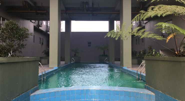 Comfy and Stylish 2BR at Grand Asia Afrika Apartment By Travelio, Book Apartment Hotels in Bandung with a Pool, near Braga City Walk, Swimming Pool