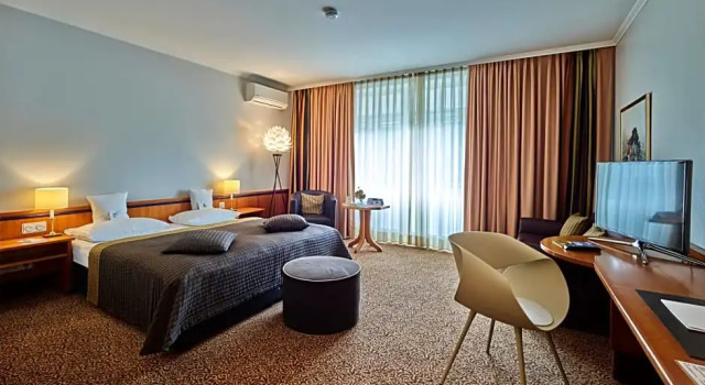 Tandreas Hotel & Restaurant, Забронировать Отель Гизен 