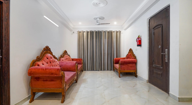 Super Townhouse Sector 46 Huda Market, Забронировать Отель Гургаон 