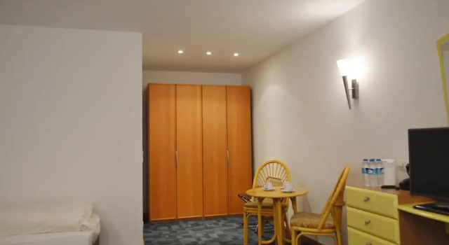 Hotel B8 Voerde, Забронировать Отель Отели Фёрде с парковкой, Парковка