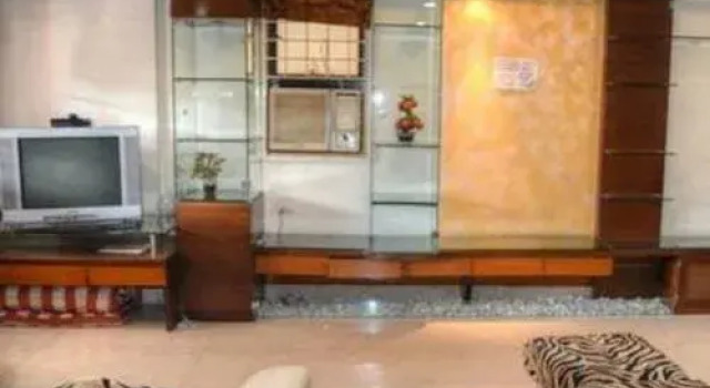 14 Square Magarpatta 2, Забронировать Отель Magarpatta City Пуна