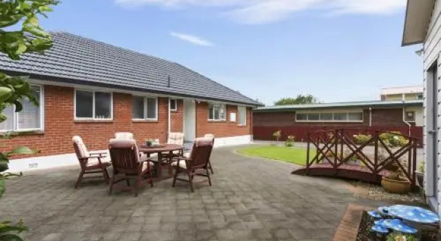 Auckland Airport Guest House, Забронировать Гостевой дом Папатоетое регион Окленд, рядом с Здание старого железнодорожного вокзала в Папатёто