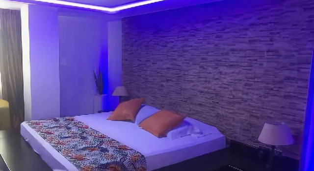Hotel Six Avenue