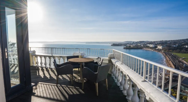 Апартаменты Premier с балконом и с видом на море Astor House