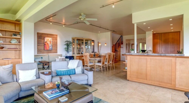 K B M Resorts- Krv-722 Gorgeous 2bd, 2Ba Villa, Ocean Views, Perfect for Whale Watching!, Забронировать Отель Капалуа Лахайна, рядом с Поле для гольфа "Капалуа Плэнтейшн Корс"