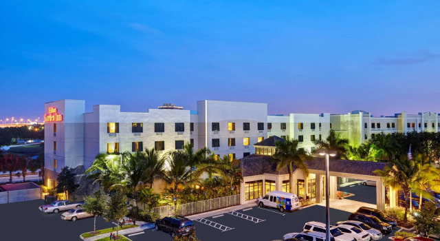 Двухместный номер Premium Hilton Garden Inn West Palm Beach Airport