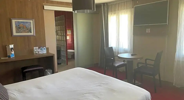 Номер Deluxe Hotel du Moulin de la Pioline La Table à Fromages