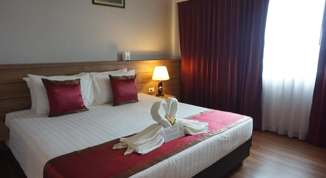 Трёхместный семейный номер Standard Akelada Hotel