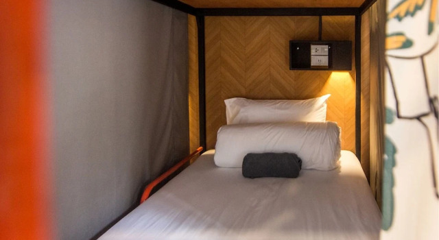 Кровать в общем номере (женский номер) TAN Hostel x Cafe , Aonang Beach