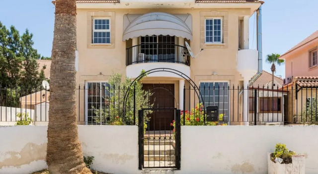 4 Bedroom Villa With Private Pool Near Beach, Book Villa Larnaka Larnaca Region