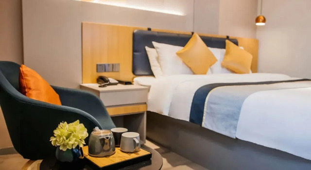 Homeinn Selected Hotel (Suzhou Shengze Dongfang Textile City)
