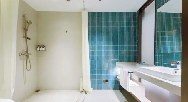 Двухместный номер Standard Holiday Inn Express Hangzhou Jiangnan by IHG
