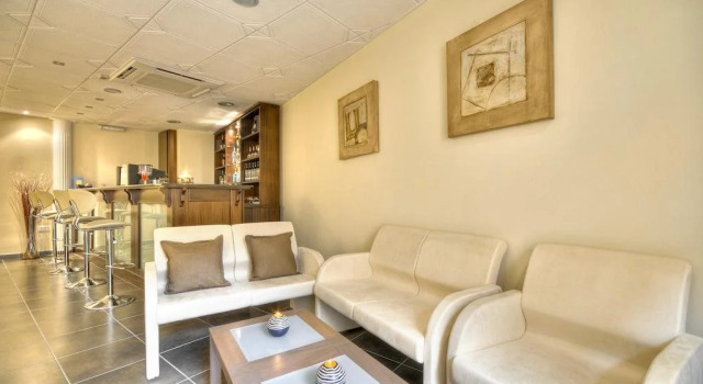 Amls Euro Guest House