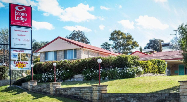 Кровать в общем номере Econo Lodge Alabaster Motel Cowra