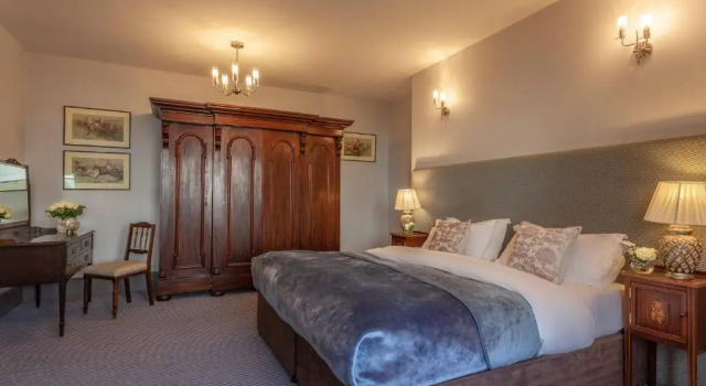 Номер Executive Castle Dargan Hotel