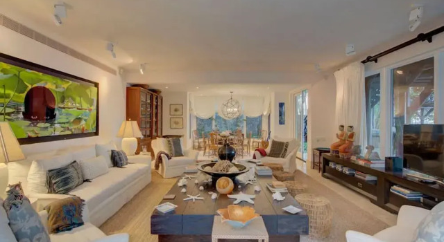 6 BR Beachfront Lush Oasis, Prenota Villa Punta Cana Repubblica Dominicana