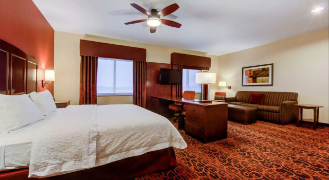 Студия Hampton Inn & Suites Boulder North