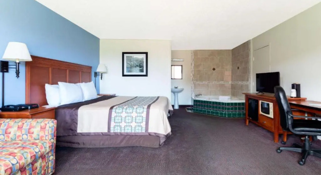 Номер Superior Days Inn by Wyndham Luray Shenandoah