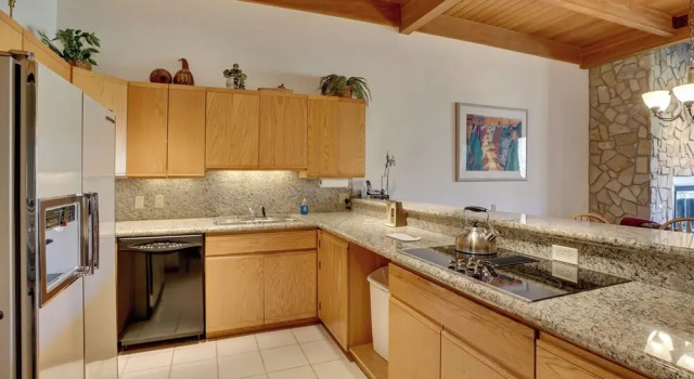 Slopeside Snowmass Townhome w/ Mountain Views!