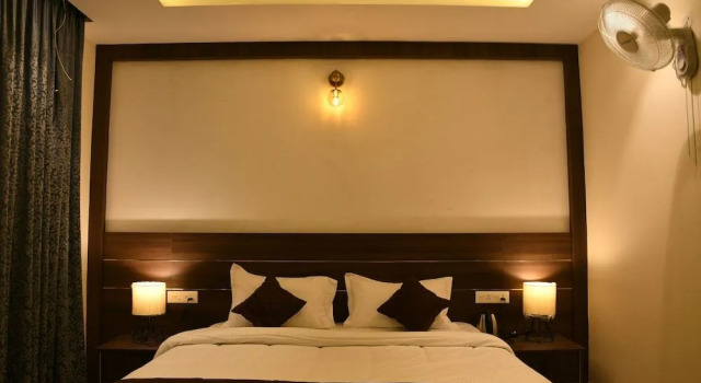 Mirth Hotels and Resorts, Забронировать Отель Отели штата Кералы с парковкой, Парковка