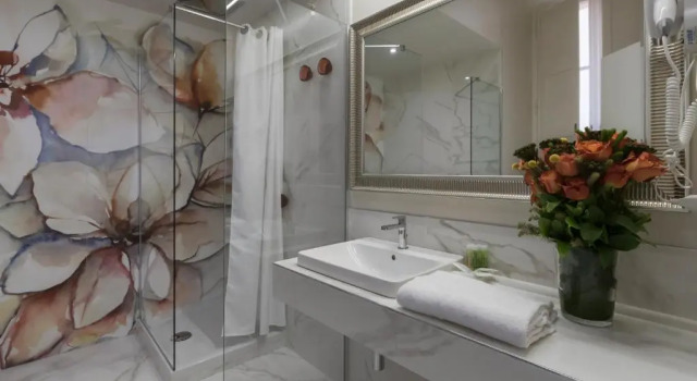 Номер Deluxe CAVOUR SUITES