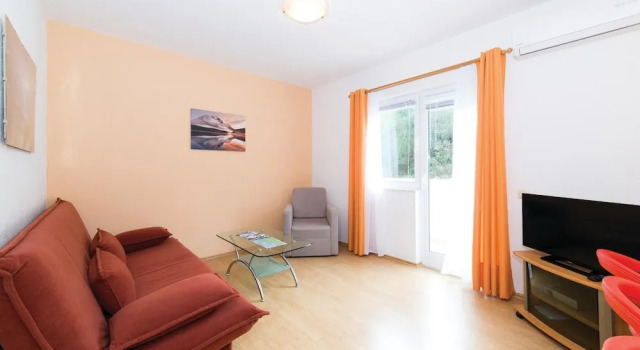 Stunning Home in Mastrinka With Wifi and 1 Bedrooms