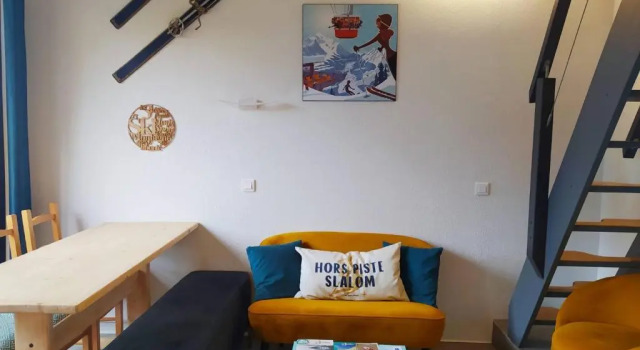 Апартаменты Nice appartment for 6 to 8 people ski in and out in Courchevel