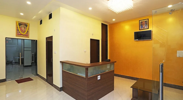 OYO 16708 Sada Shiv Guest House