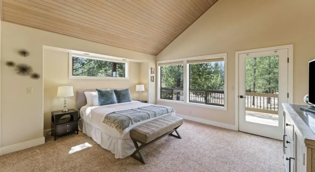 20 Aspen Lane 5 Bedroom Home
