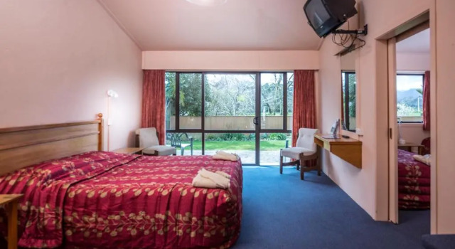 Двухместная студия Karamea Hotel