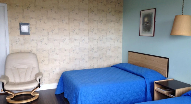 Четырёхместный номер Standard Motel Beloeil