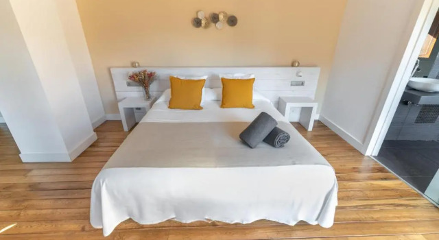 Hotel Mas Mariassa, Забронировать Отель Отели El Baix Camp с бассейном, Бассейн
