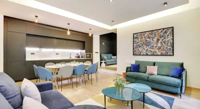 Spacious Apartment - 2b/10p - AC - Marais, Забронировать Апартаменты/квартира Париж Иль-де-Франс, рядом с Станция метро Rambuteau
