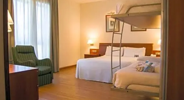 Семейный номер Hotel Zentral Gijón Rey Pelayo